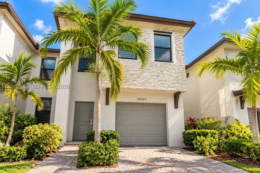 25303 SW 107th Ct, Homestead, FL 33032 - #2