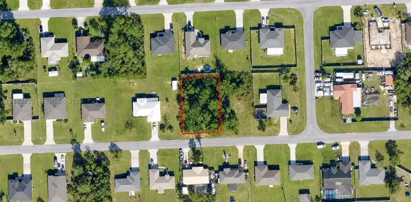 156th SW Loop, Ocala, FL 34483