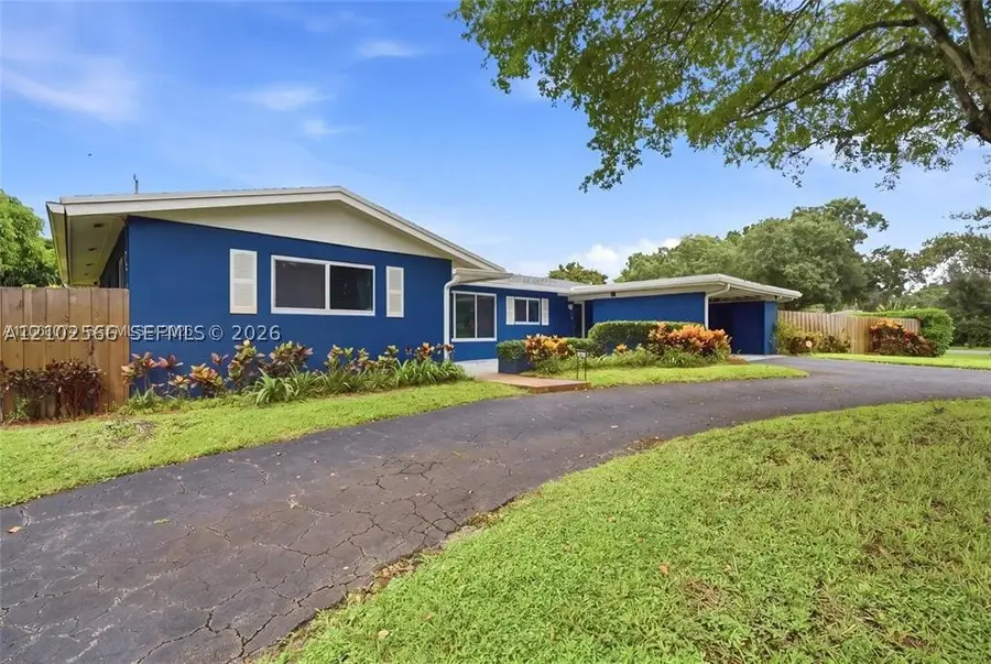 341 SW 54th Ave, Plantation, FL 33317 - #3