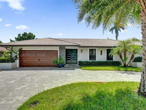 8220 NW 1st St, Coral Springs, FL 33071