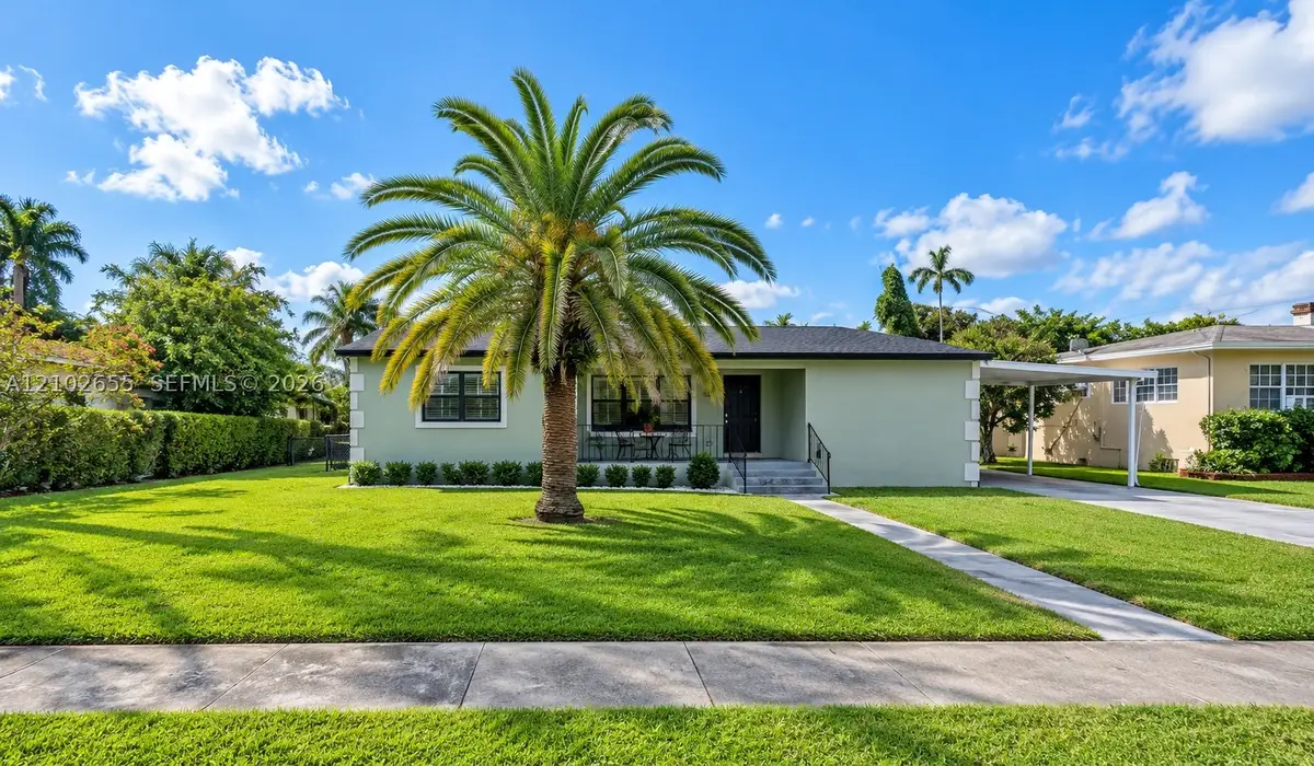 960 NW 89th St, Miami, FL 33150 - #1