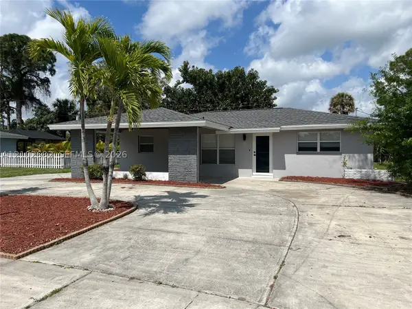 4562 Tennyson Dr, North Fort Myers, FL 33093