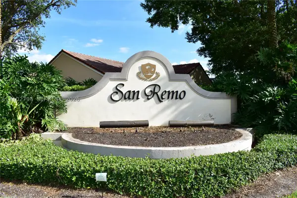 952 Sevilla Cir, Weston, FL 33326