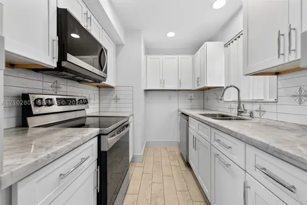 1121 SW 122nd Ave #414-2, Miami, FL 33184