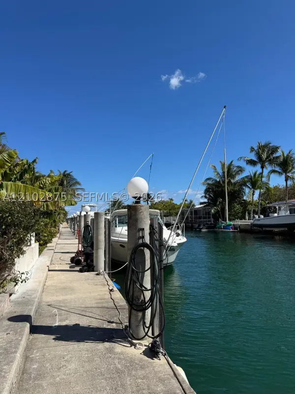 1609 NE 105th St #3-6, Miami Shores, FL 33138