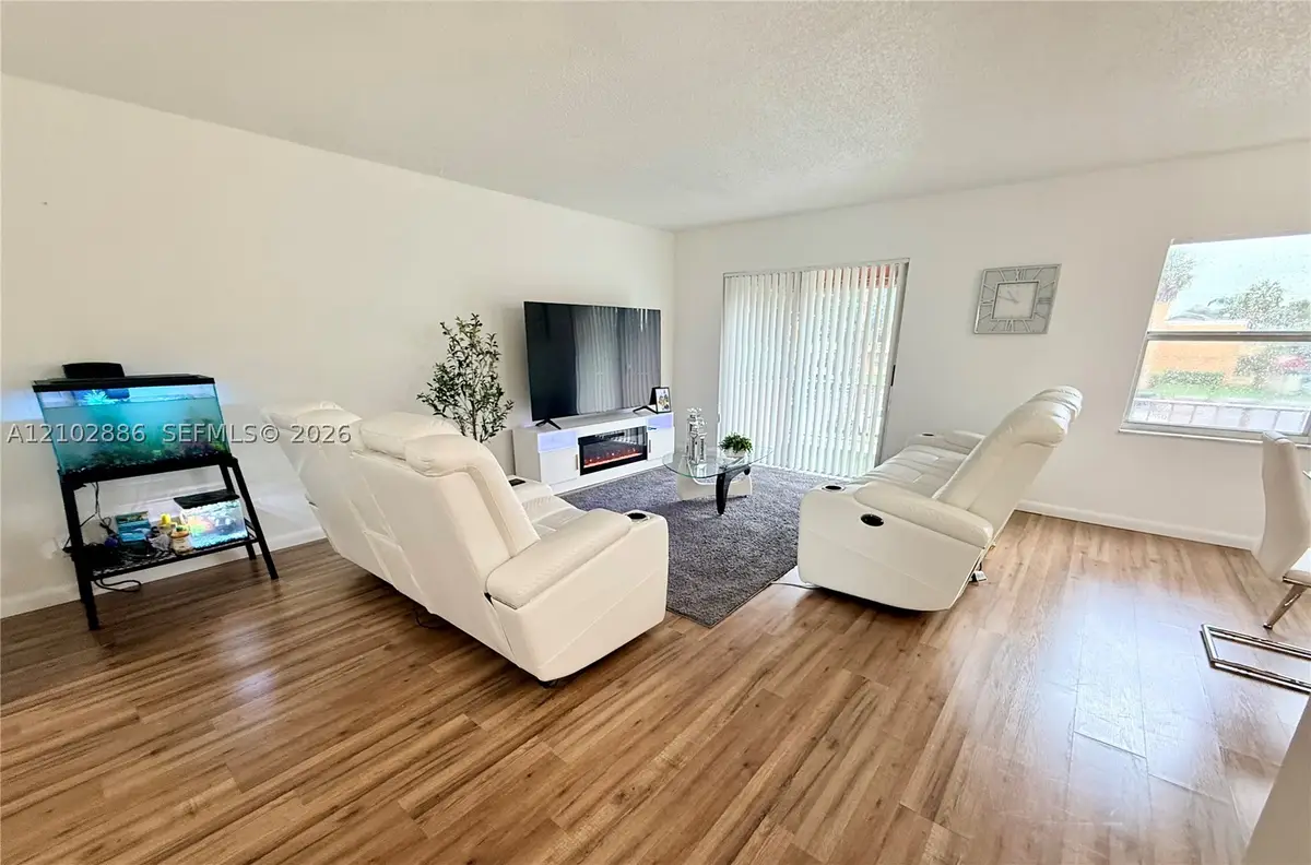 17901 NW 68th Ave #R209, Hialeah, FL 33015 - #1