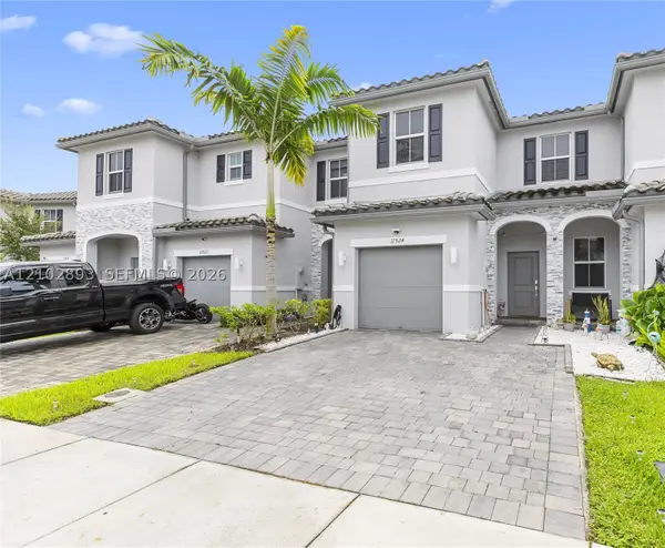 11924 NW 47th Mnr, Coral Springs, FL 33076