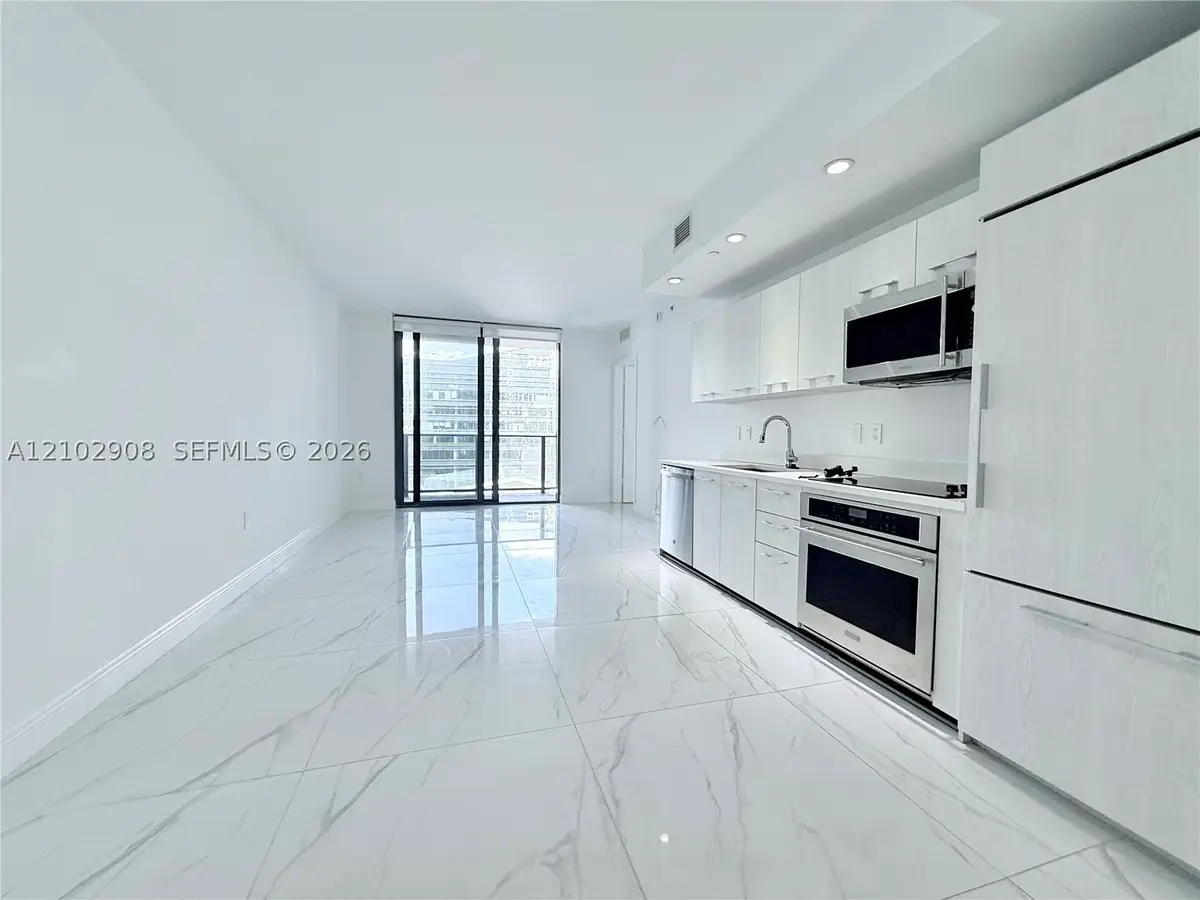 45 SW 9th St #1209, Miami, FL 33130 - #1