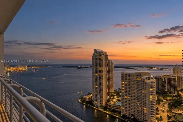 325 S Biscayne Blvd #3921, Miami, FL 33131