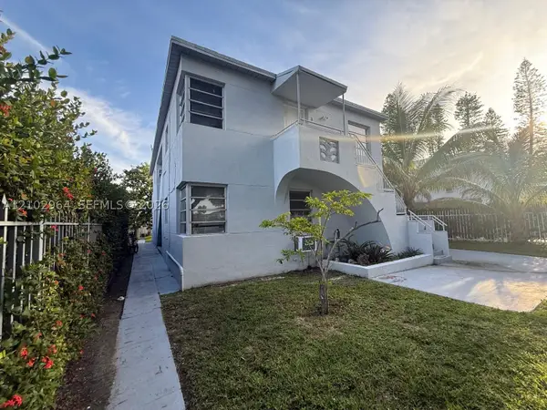 1730 Marseille Dr, Miami Beach, FL 33141