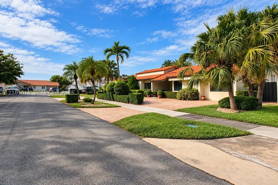 2230 SW 131st Pl, Miami, FL 33175 - #3