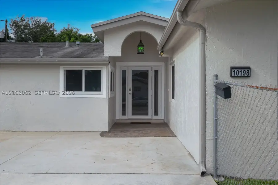 10198 SW 203rd Ter, Cutler Bay, FL 33189 - #3