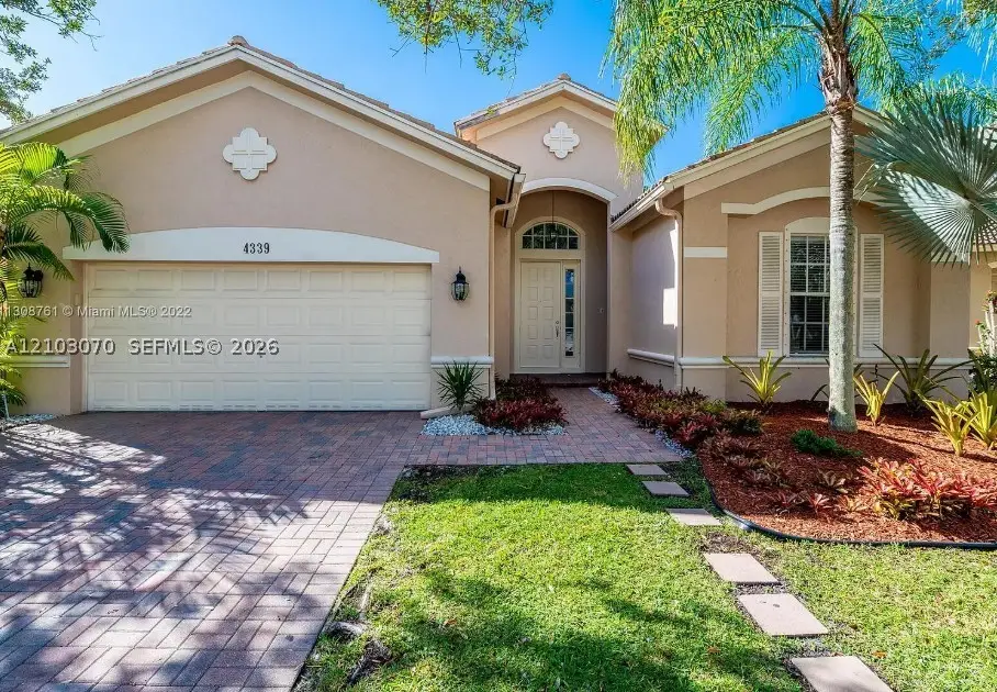 4339 W Whitewater Ave, Weston, FL 33332 - #1