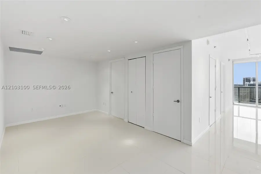 495 Brickell Ave #4003, Miami, FL 33131 - #3