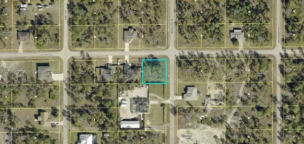 906 E 13th Street, Lehigh Acres, FL 33972