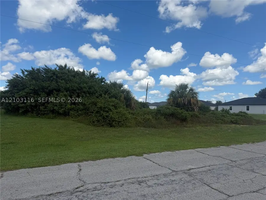 9006 Maywood Cir, Port Labelle, FL 33935 - #2