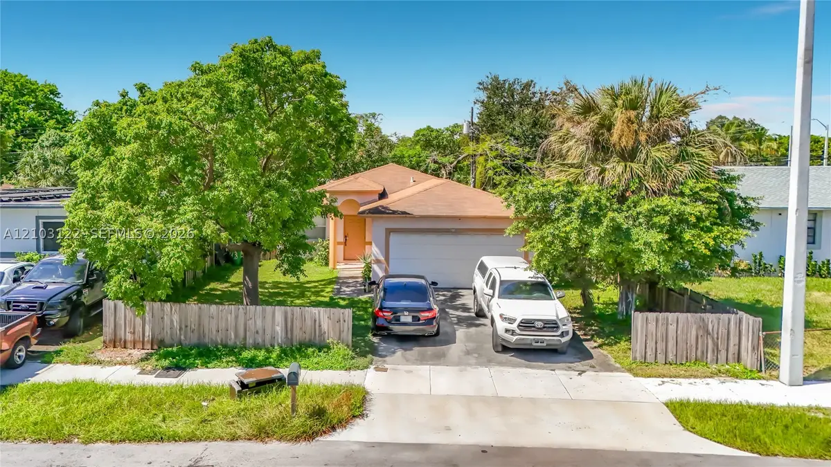 113 NW 28th Ter, Fort Lauderdale, FL 33311 - #1