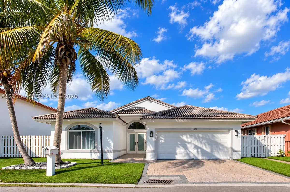 11611 SW 10th Ct, Pembroke Pines, FL 33025 - #1