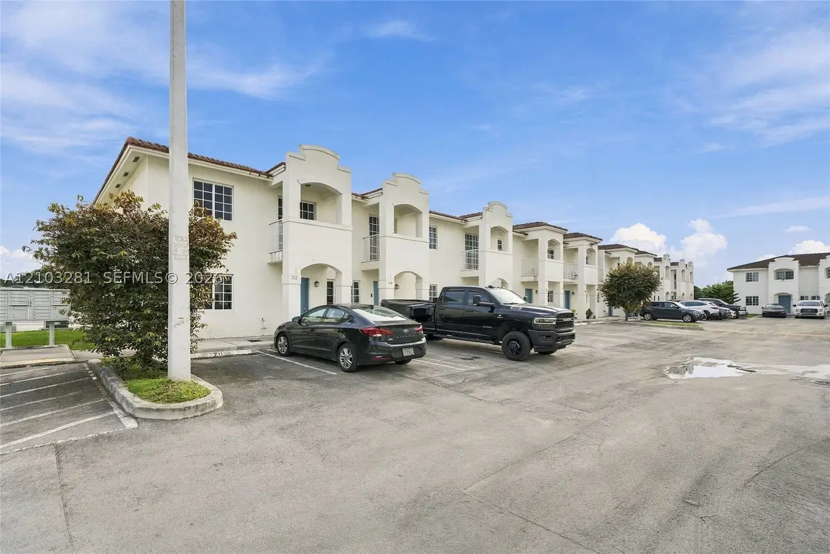 211 SW 6th Ln, Florida City, FL 33034 - #1