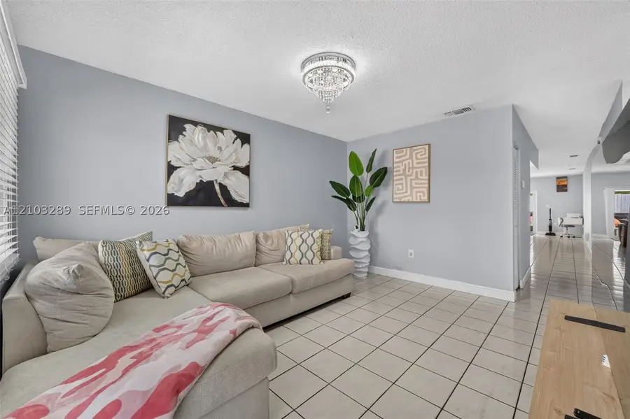 6528 W 22nd Ln, Hialeah, FL 33016 - #3