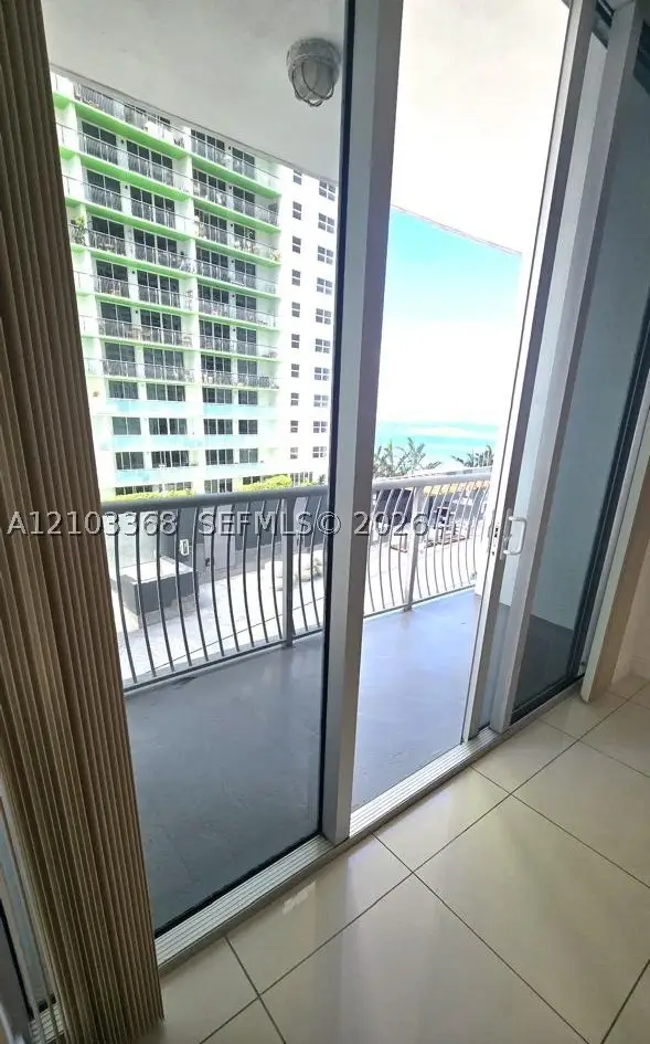 1750 N Bayshore Dr #1209, Miami, FL 33132 - #2