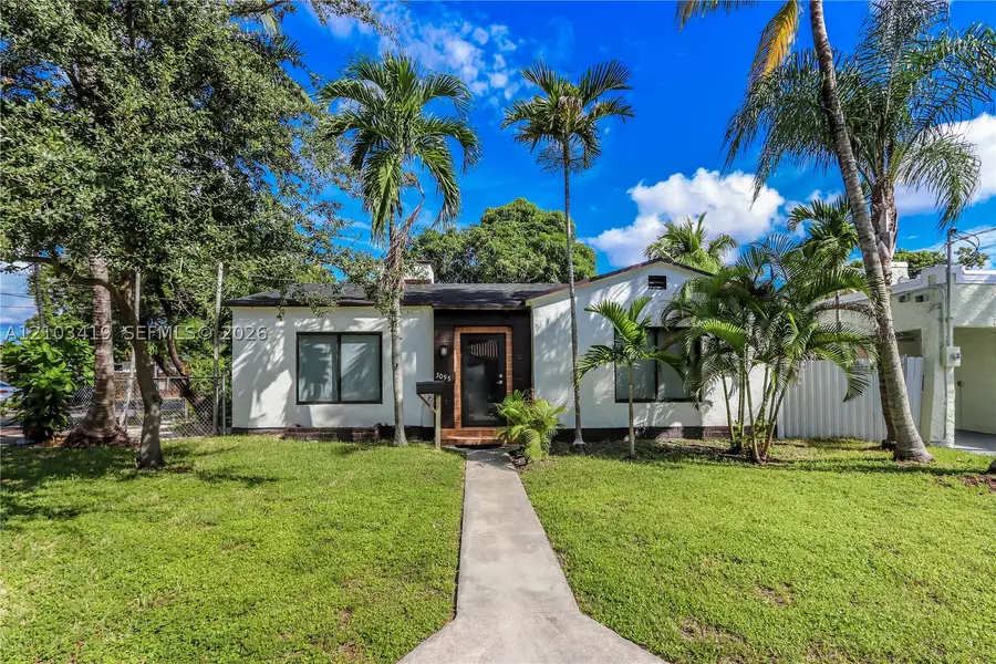 3095 NW 3rd St, Miami, FL 33125 - #2