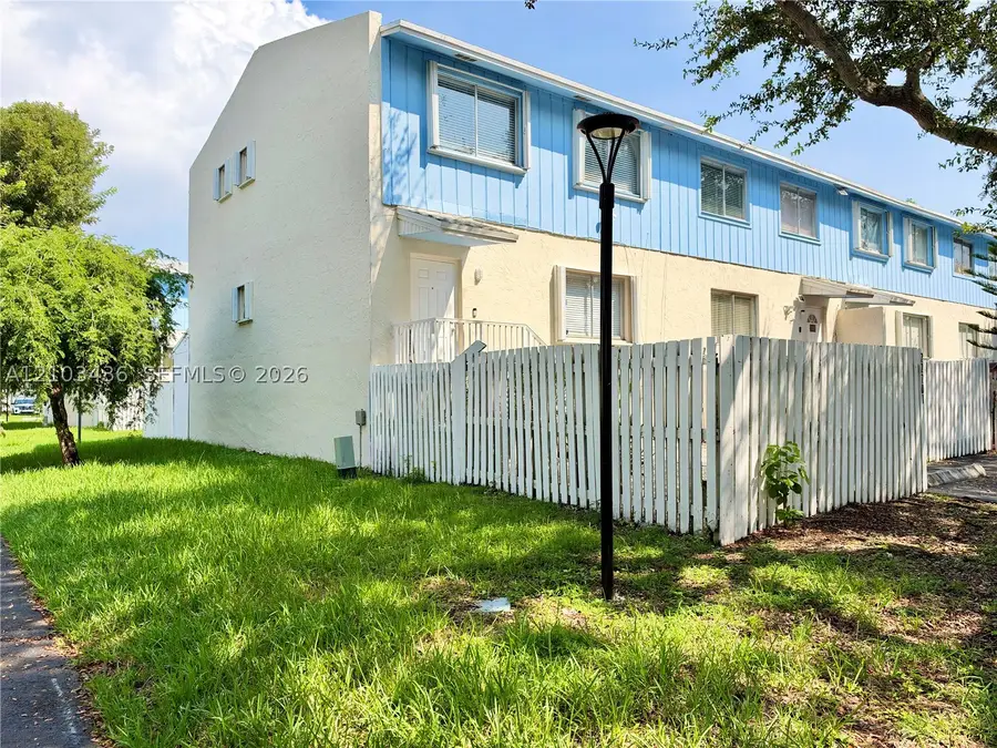 22201 SW 103rd Ave, Cutler Bay, FL 33190 - #2