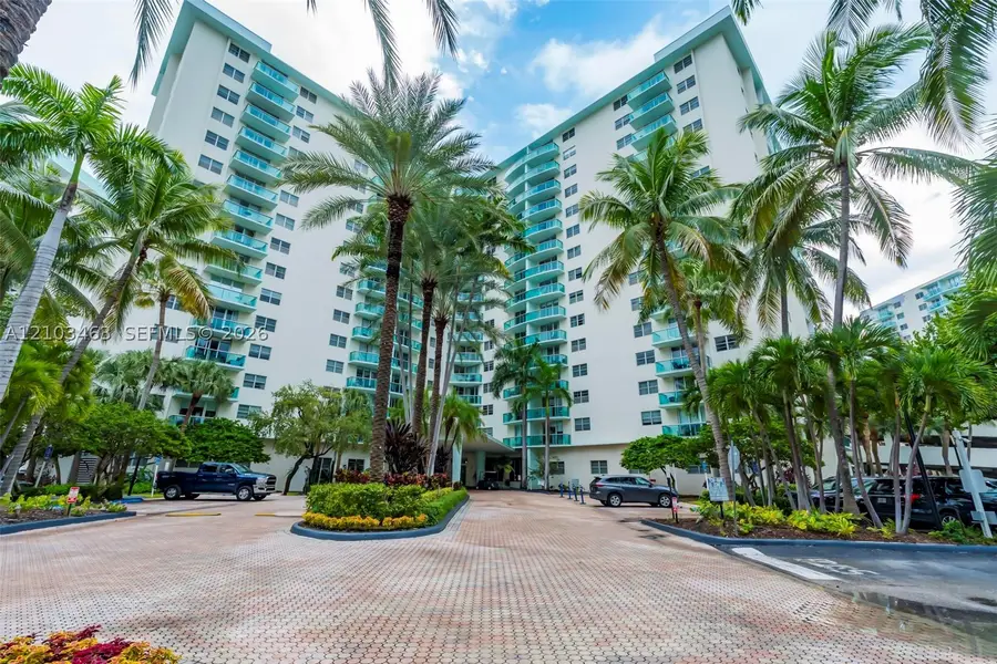 3801 S Ocean Dr #8J, Hollywood, FL 33019 - #2