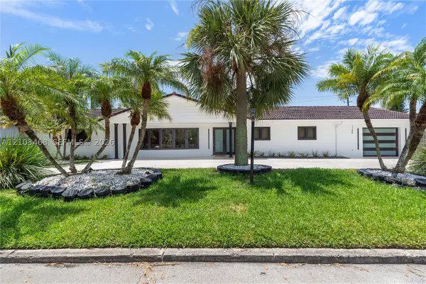 1144 Adams St, Hollywood, FL 33019