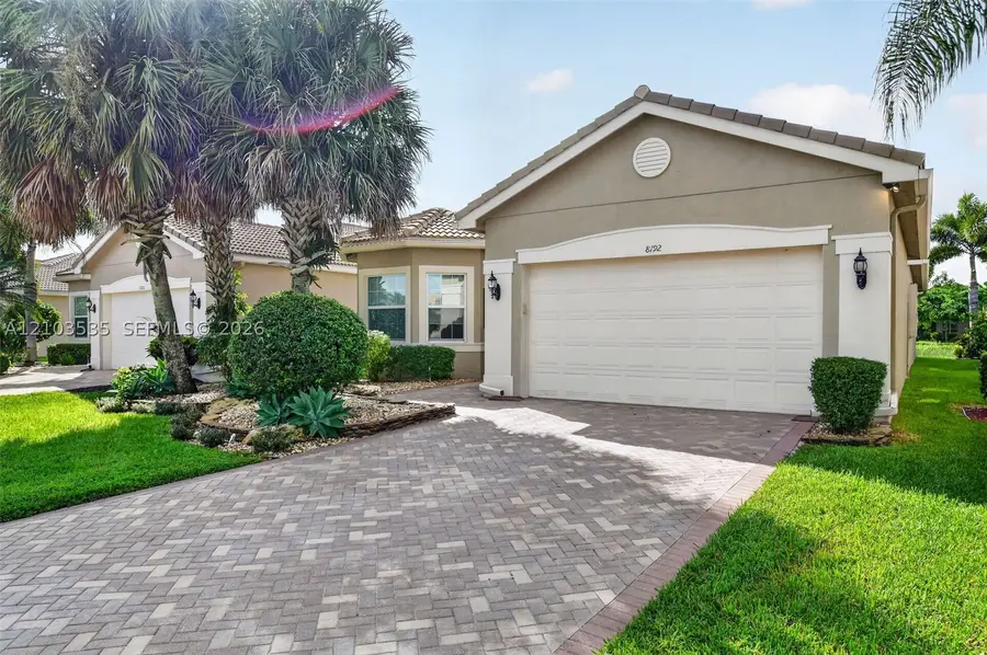 8192 N Pikes Peak Ave, Boynton Beach, FL 33473 - #2