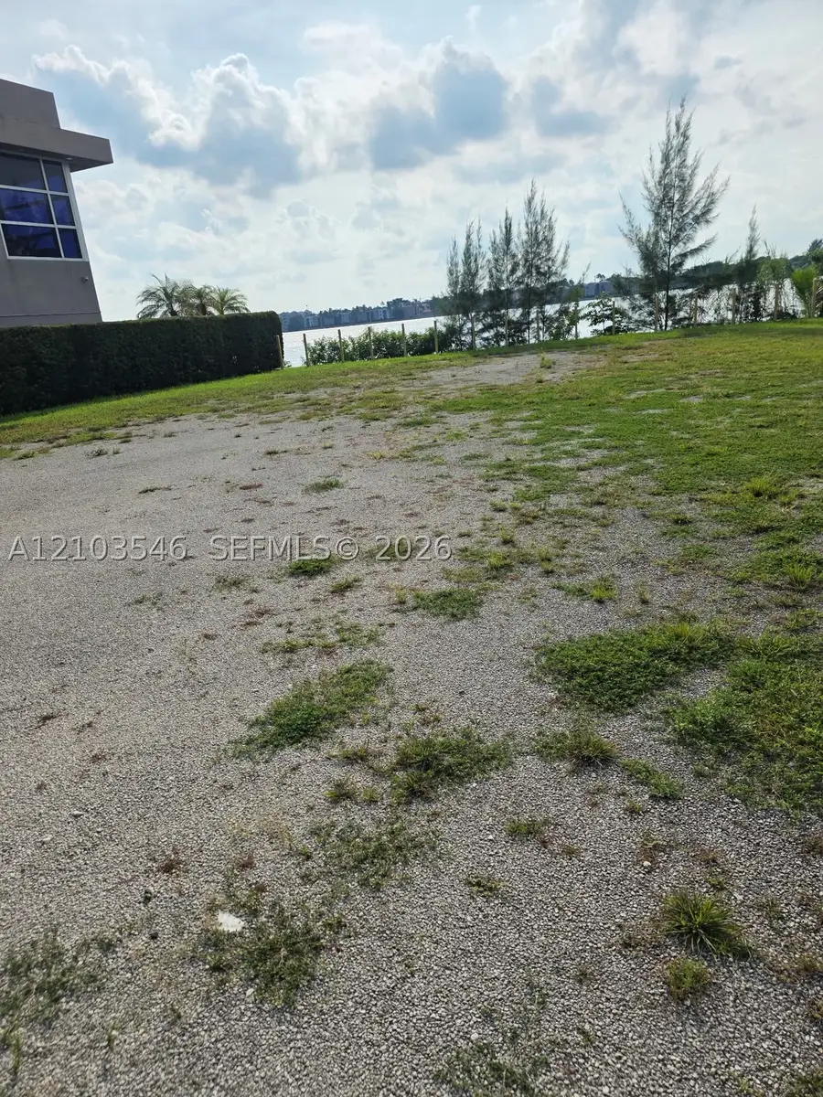 16410 NW 59th Ave, Miami Lakes, FL 33014 - #3