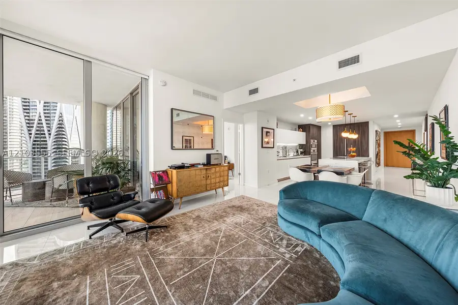 851 NE 1st Ave #1901, Miami, FL 33132 - #2