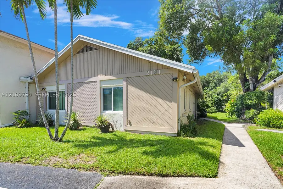 2131 Nova Village Dr, Davie, FL 33317 - #3