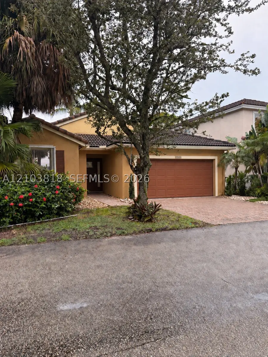 5292 SW 38th Ave, Fort Lauderdale, FL 33312 - #2