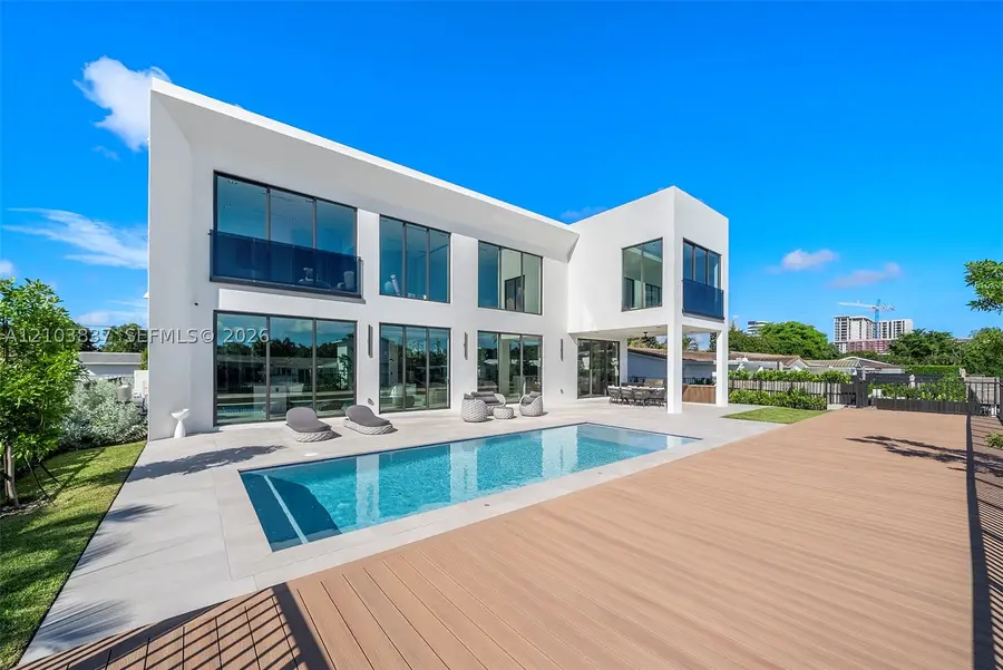 2380 NE 196th St, Miami, FL 33180 - #3