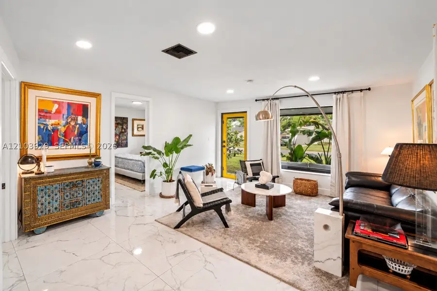 590 NW 38th Pl, Deerfield Beach, FL 33064 - #3