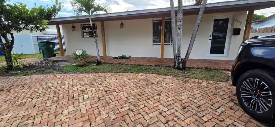 2512 Island Dr, Miramar, FL 33023 - #3
