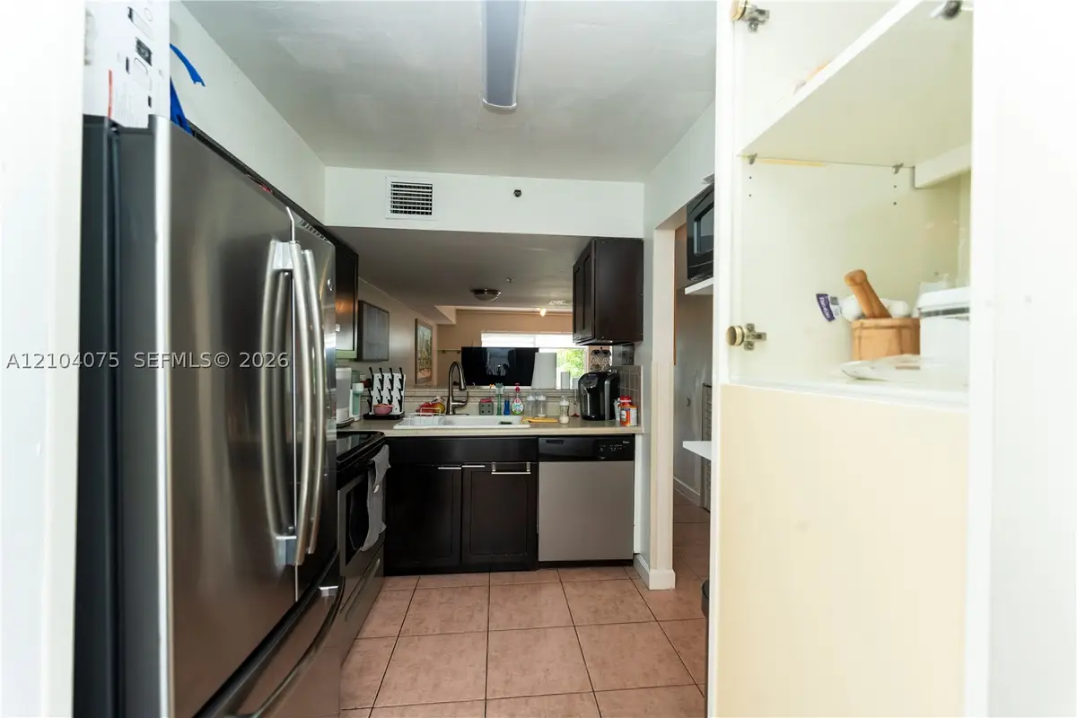 158 Riviera Cir #19-3, Weston, FL 33326 - #1