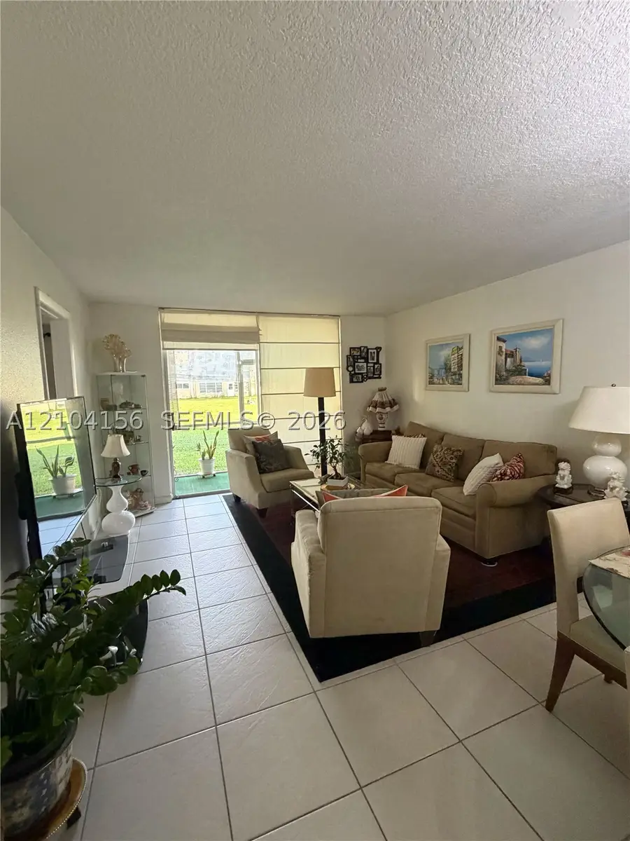 8880 Sunrise Lakes Blvd #101, Sunrise, FL 33322 - #2