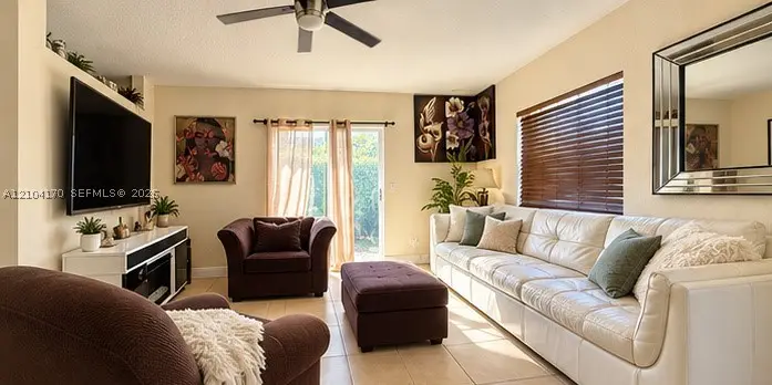 2114 E Ridge Cir E, Boynton Beach, FL 33435 - #2