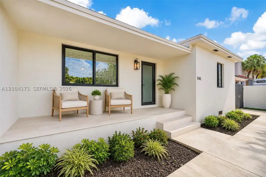 745 NW 32nd Ave, Miami, FL 33125 - #2