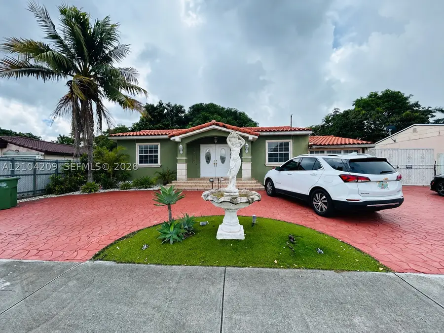 160 W 53rd Ter, Hialeah, FL 33012 - #2