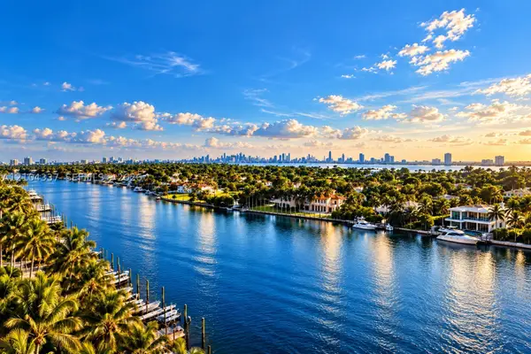 5600 Collins Ave #9S, Miami Beach, FL 33140