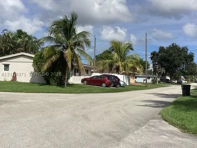 2101 N 57th Ter, Hollywood, FL 33021 - #2