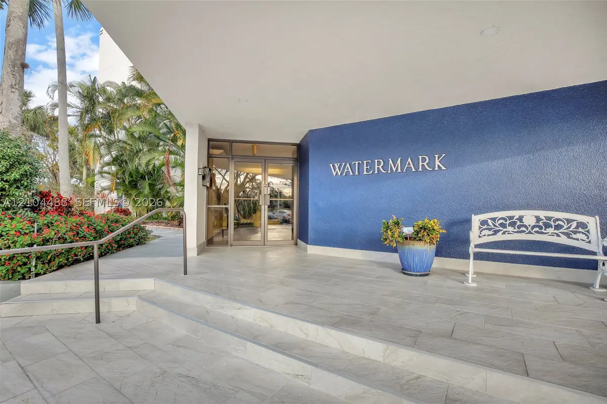 520 SE 12th St #305, Dania Beach, FL 33004 - #1