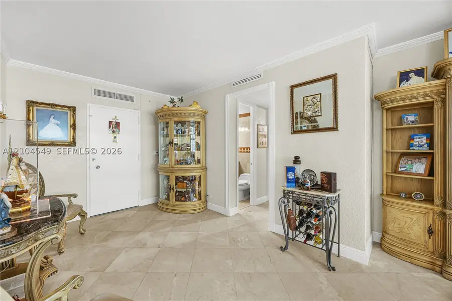 5055 Collins Ave #12F, Miami Beach, FL 33140 - #3