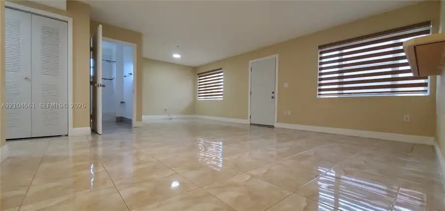 1627 NW 18th St #310, Miami, FL 33125 - #3