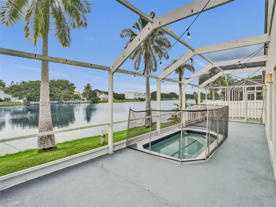 10639 Lago Welleby Dr, Sunrise, FL 33351 - #2