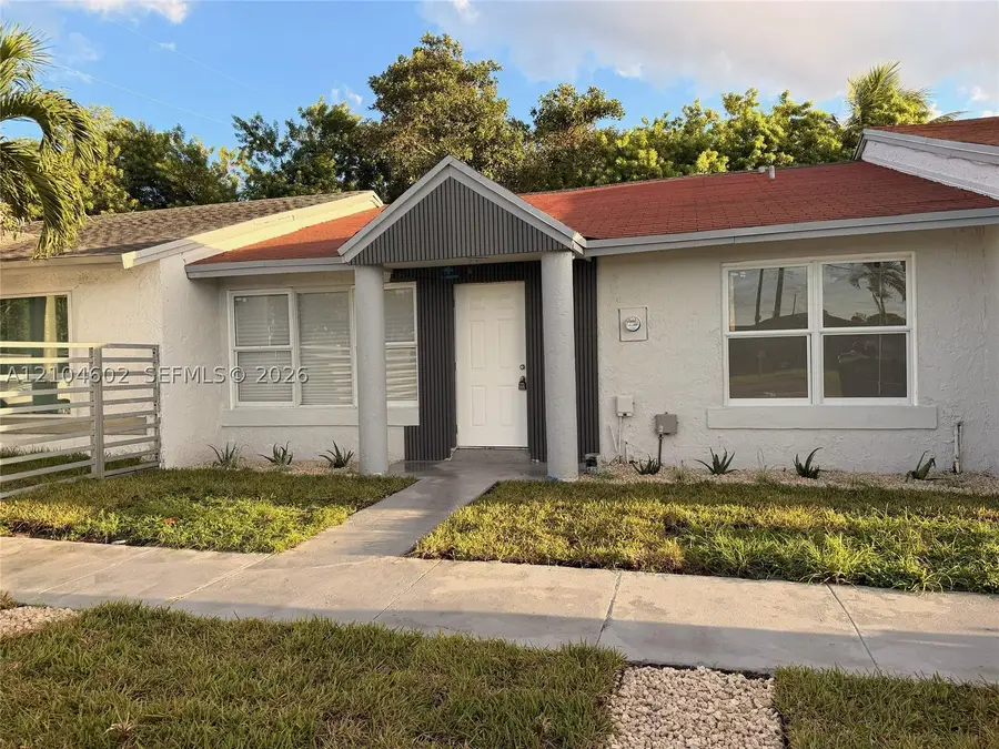 3954 NW 182nd Ln, Miami Gardens, FL 33055 - #2