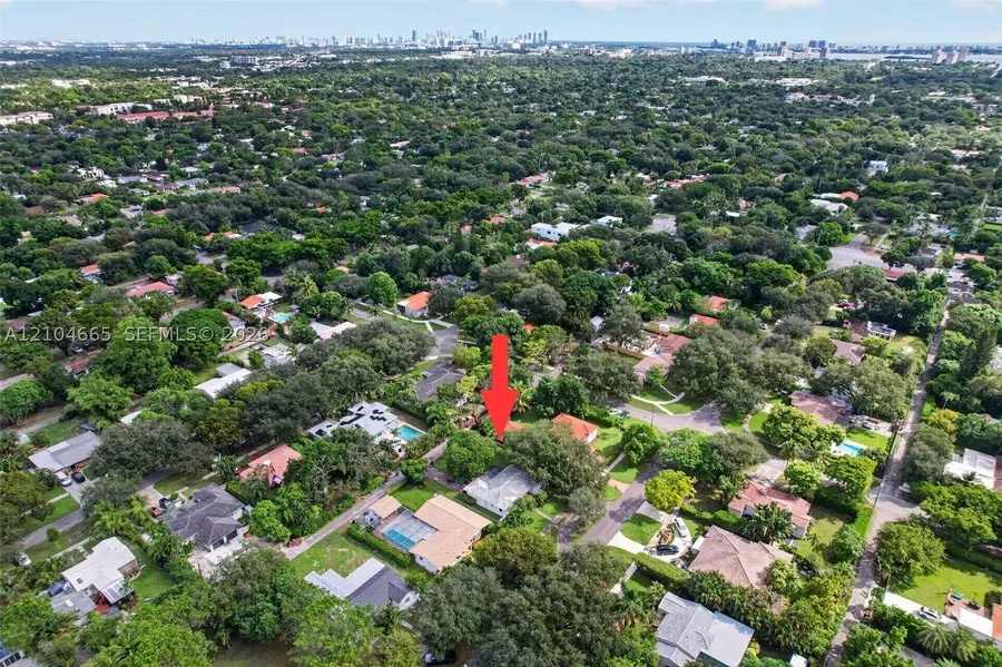 121 NW 104th St, Miami Shores, FL 33150 - #3